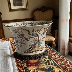 Vintage Hua Rong Tang Zhi Crackled Bronze Planter Vase Decor.